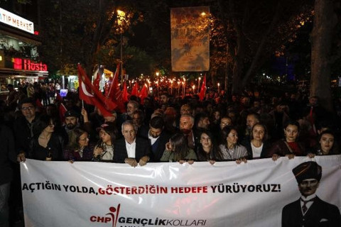 CHP Ankara, 10 Kasım'da Anıtkabir'e yürüdü