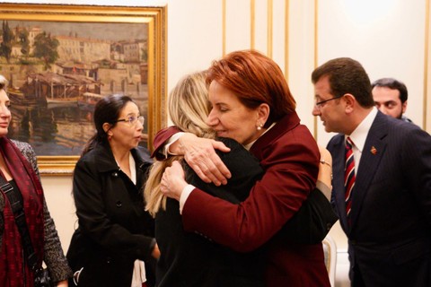 Odadaki tek gazeteci anlattı: Akşener'in İmamoğlu kararını duyar duymaz ağzından dökülen sözler ortaya çıktı
