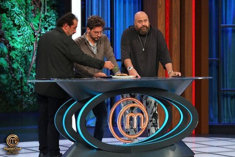 MasterChef'te 10 Kasım'a özel yemekler yapıldı! İşte kazanan isim