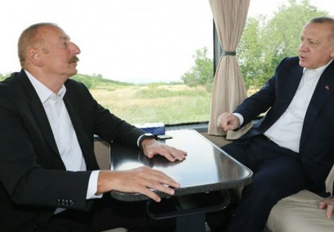 Aliyev'in sözleri Erdoğan'ı şaşkına çevirdi: 'Aaa onlar burada var mı?'