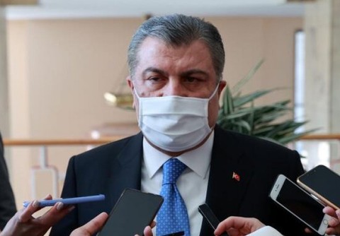 Fahrettin Koca müzik yasağı hakkında yeni kararı açıkladı