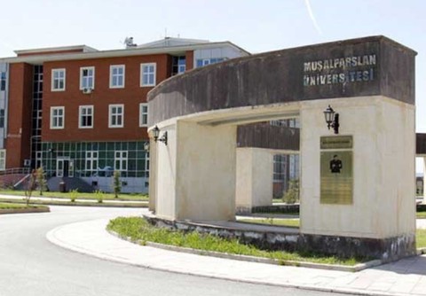 Yandaşlar Muş Alparslan Üniversitesi’ne doldurulmuş