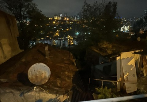Valilik duyurdu: İstanbul'da toprak kayması!