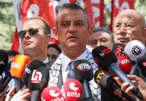 CHP lideri Özel, 'Üç Fidan'ı anma törenine katıldı
