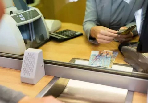 Bankalar yılın ilk çeyreğinde komisyondan 136 milyar kazandı