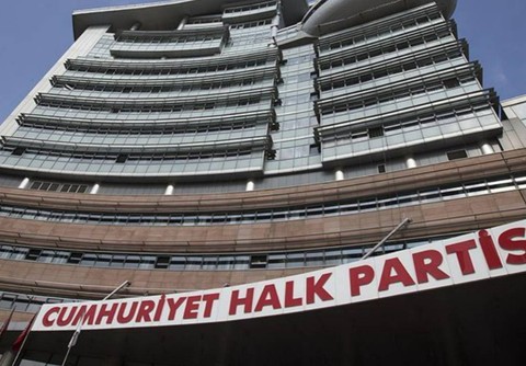 CHP'den belediyelere genelge: "Şatafat ve israftan kaçının"