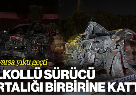 Alkollü Sürücü Ortalığı Birbirine Kattı! Ağaç, Direk, Tabela... Ne Varsa Yıktı Geçti