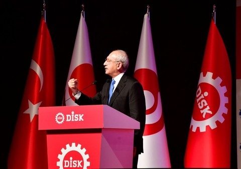 Kemal Kılıçdaroğlu ve Ekrem İmamoğlu DİSK Genel Kurulu'na katıldı