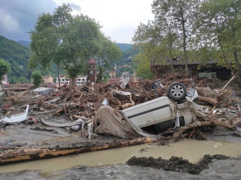 Sel felaketini yaşayan Kastamonu ve Sinop uzaydan görüntülendi