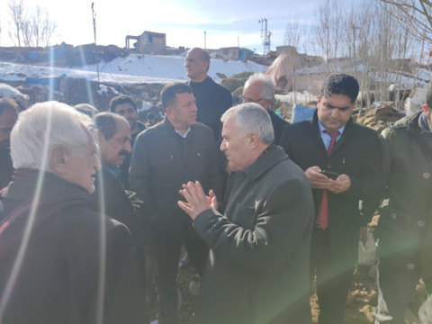 CHP heyeti Van Başkale'de deprem bölgesinde
