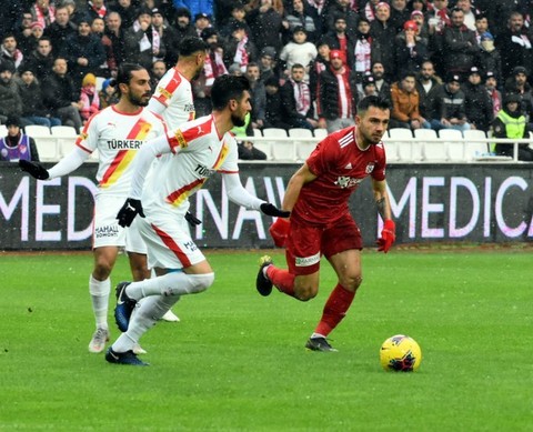 Demir Grup Sivasspor - Göztepe maçından kareler