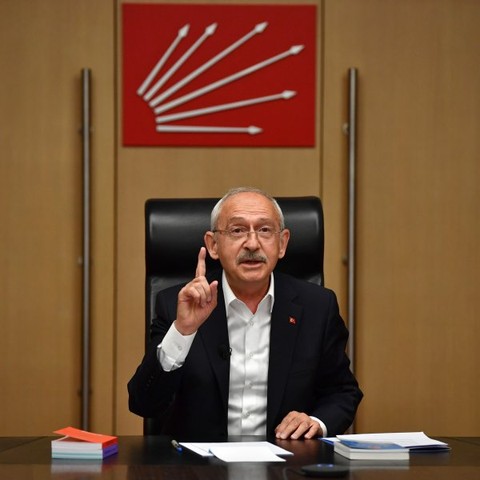 CHP lideri Kemal Kılıçdaroğlu genç İmam Hatipliler ile görüştü