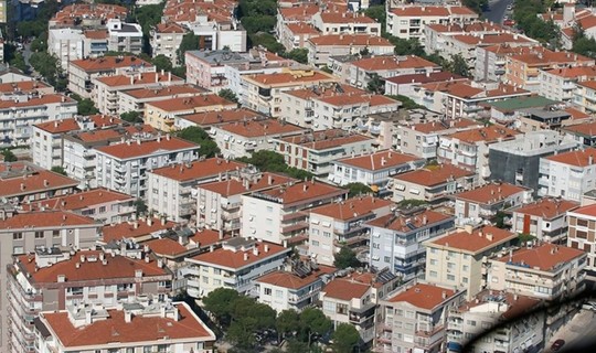 Kriz büyüyor: Ev sahipleri fahiş zamları kabul etmeyen kiracılara dava açıyor