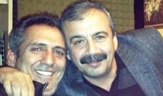 Yavuz Bingöl'den Bir Sırrı Süreyya Önder Mesajı Daha! 'Barış Geldi Yurduna Baboş'