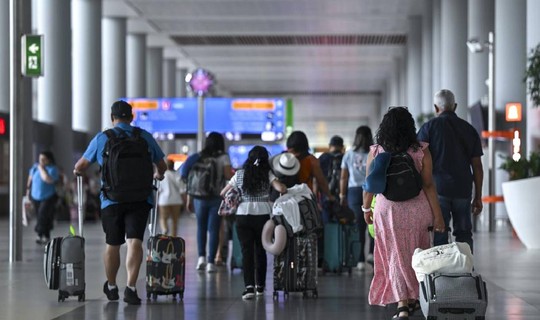 Ünlü Havayolu 110 Uçuşunu Birden İptal Etti: Binlerce Yolcu Havalimanında Kaldı