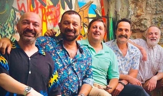Gözler Onu Aramıştı: Ünlü Oyuncu İlker Ayrık'tan Çakallarla Dans İtirafı