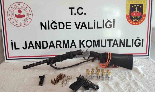 Niğde’de Ruhsatsız Silah Operasyonu