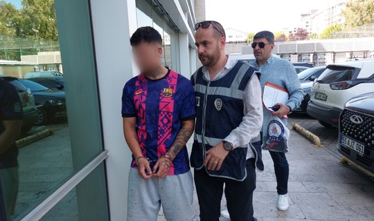 Üniversite Öğrencisini Bıçakladı, Serbest Kaldı
