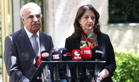 DEM Parti'den Numan Kurtulmuş'a Ziyaret