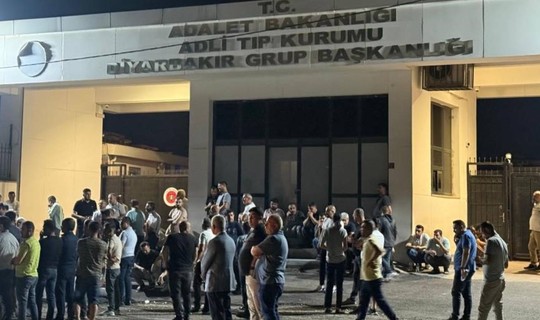 Husumetli Ailelerin Kavgası Kanlı Bitti: 2 Ölü