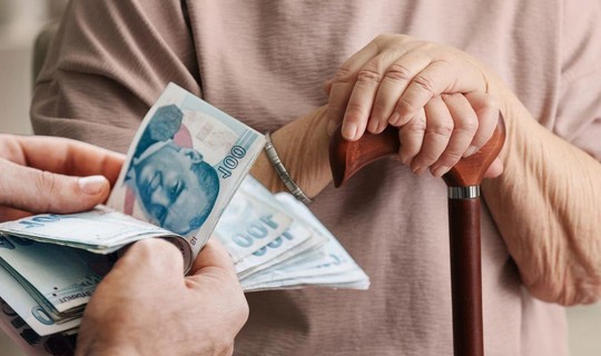 Milyonlarca Emekliyi İlgilendiriyor: Zam Farkı Ödeme Tarihi Belli Oldu!