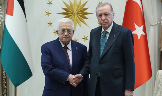 Beştepe'de Kritik Zirve: Cumhurbaşkanı Erdoğan ile Filistin Lideri Mahmud Abbas Bir Araya Geldi