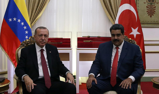 Cumhurbaşkanı Erdoğan Venezuela Lideri Maduro ile Görüştü