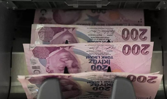 Yılbaşı Gelmeden Zam Geldi: Etiketler Uçtu Fiyatlar İki Katına Fırladı