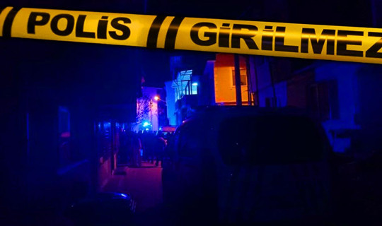 Bursa’da Esrarengiz Ölüm! Baba Çatı Katında, Kızı Yatağında Ölü Bulundu