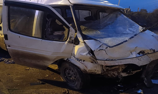 İşçi Servisiyle Otomobil Çarpıştı! 1 Ölü, 10 Yaralı