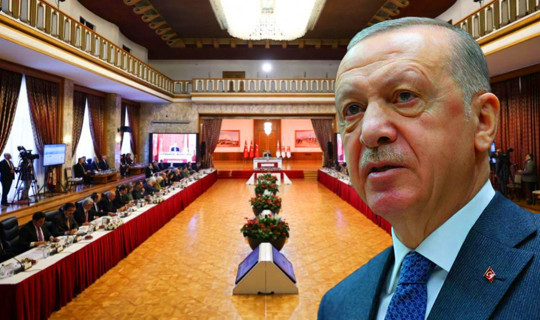 AK Parti'nin 'Terörsüz Türkiye' Raporu Cumhurbaşkanı Erdoğan'a Sunuldu