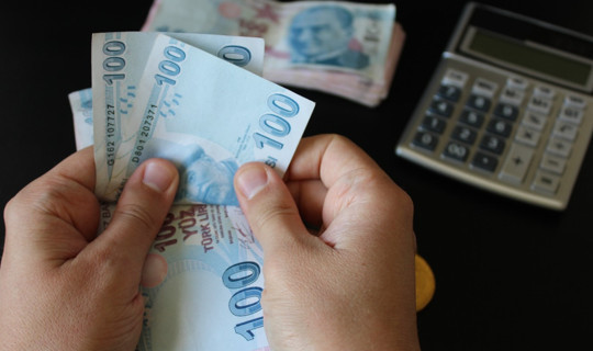 Milyonlar Bekliyor... Emekli ve Memur Zammında Gözler 5 Ocak'ta