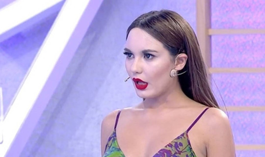 Bahar Candan  Kısmetse Olur Aşkın Gücü Yarışmacısıyla Aşk Yaşıyor