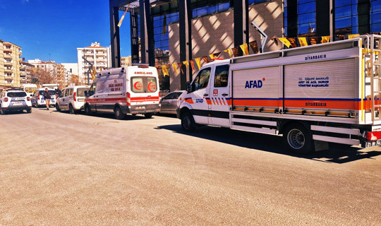 Diyarbakır'da Okulda Cıva Alarmı! Öğrenciler Hastanelik Oldu, AFAD Ekipleri Bölgede