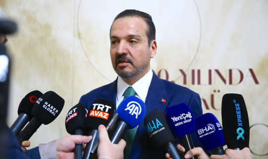 Kürşad Zorlu Bakü'de Duyurdu: Türkoloji Bölümleri İçin Kritik Adım