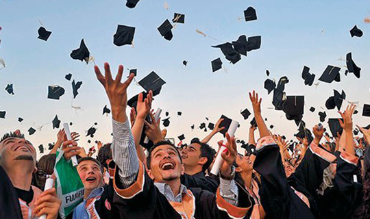 Üniversite Süresi 3 Yıla mı İniyor? YÖK'ten Açıklama Geldi