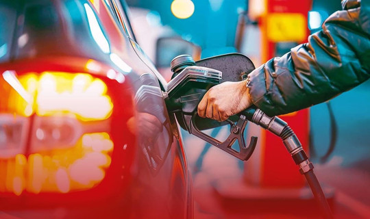 Benzin ve Motorine İndirim Geliyor: Tarih Belli Oldu