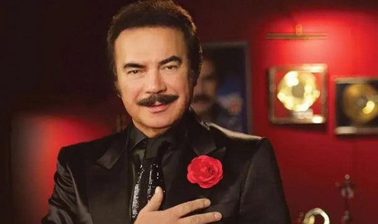 'Orhan Gencebay Hastaneye Kaldırıldı' İddiası: Bir Anda Fenalaşan Gencebay'da Koronavirüs Şüphesi! Ailesinden Açıklama Geldi