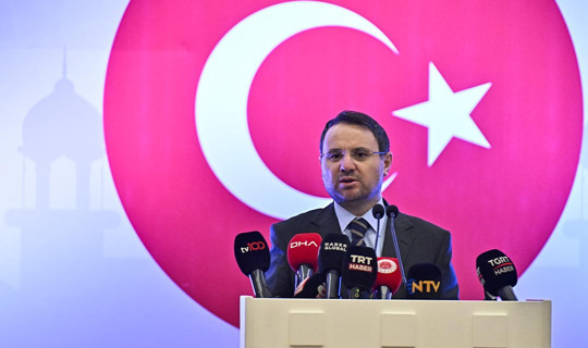 Akın Gürlek'ten Özgür Özel'e 'Mal Varlığı' Yanıtı: Açık Bir Algı Operasyonu, Yasal Süreci Derhal Başlatıyorum