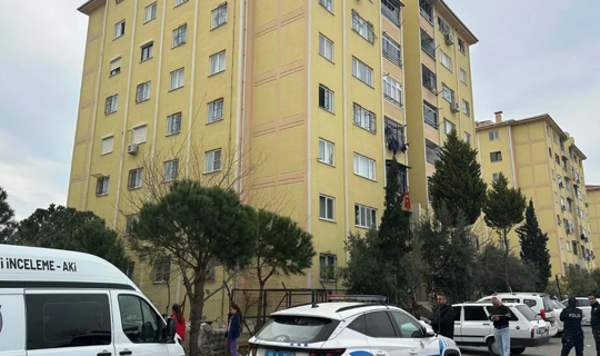 Denizli'de 3 Yaşındaki Çocuk 6. Kattan Düştü
