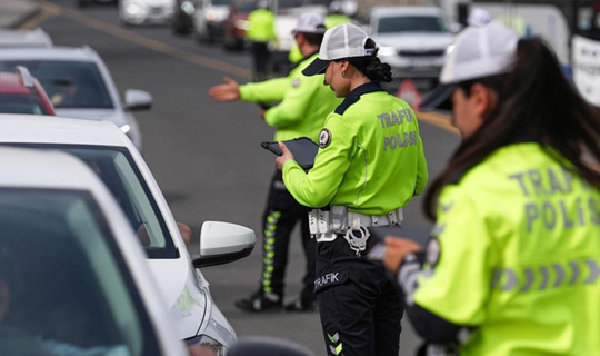 İçişleri Bakanı Çiftçi'den 'Tuzak Radar' Açıklaması: Bayramda 313 Bin Personel Sahada