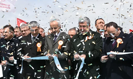 Afyonkarahisar'da Dev Ulaşım Projesi: Süre de Maliyet de Düşüyor