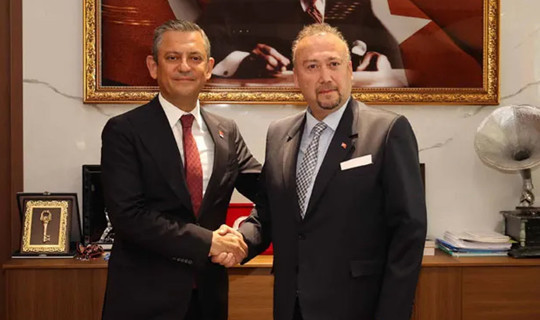 Özkan Yalım İhraç Edilecek mi? Özgür Özel'den Açıklama