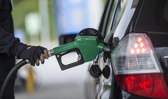 Hürmüz Boğazı Açmazı Petrolü Vuruyor: Benzine Bir Zam Daha