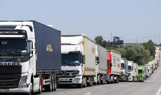 10 Yıllık Düğüm Çözüldü: Türk Tır Şoförlerine Transit Vize Müjdesi