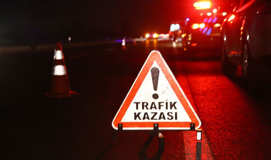 İzmir'de Feci Kaza! 2 Ölü, 2 Yaralı