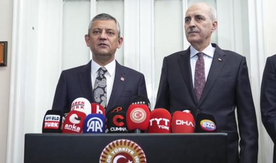 Özel ve Kurtulmuş Arasında Meclis'te Kritik Zirve