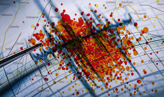 Simav ve Sındırgı Alarm Veriyor: '7 Büyüklüğünde Deprem Potansiyeli Var'