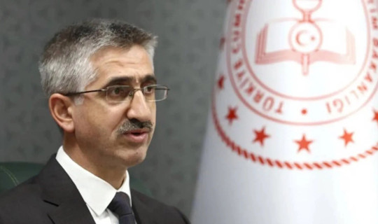 Milli Eğitim Bakan Yardımcısı Nazif Yılmaz Görevden Alındı