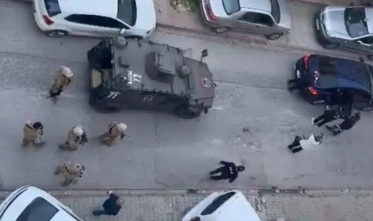 İstanbul'da 1 Mayıs Baskınları, Çok Sayıda Gözaltı Var